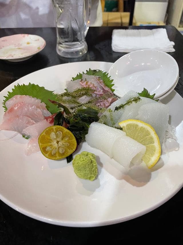 東屋慶名 - サブ画像1