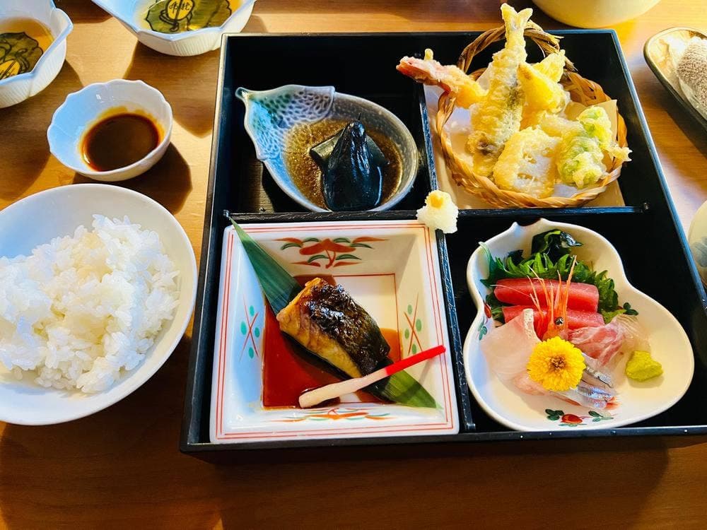 きてみ亭