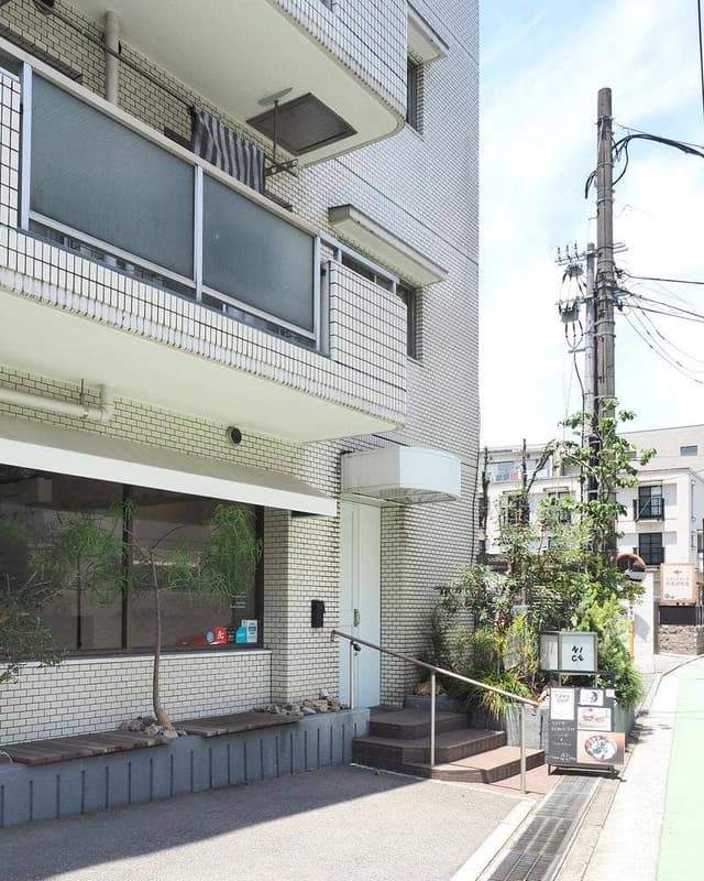 Plant-based cafe NICE - サブ画像2