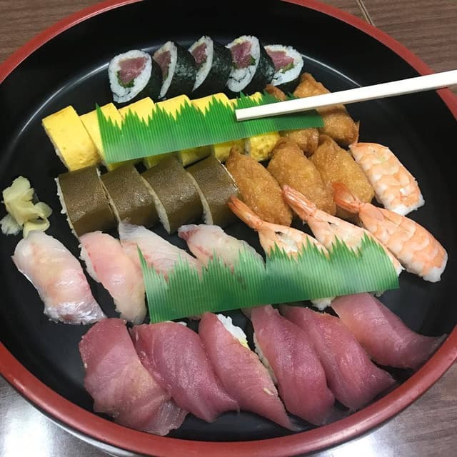 ホワイトキャッスル - サブ画像1