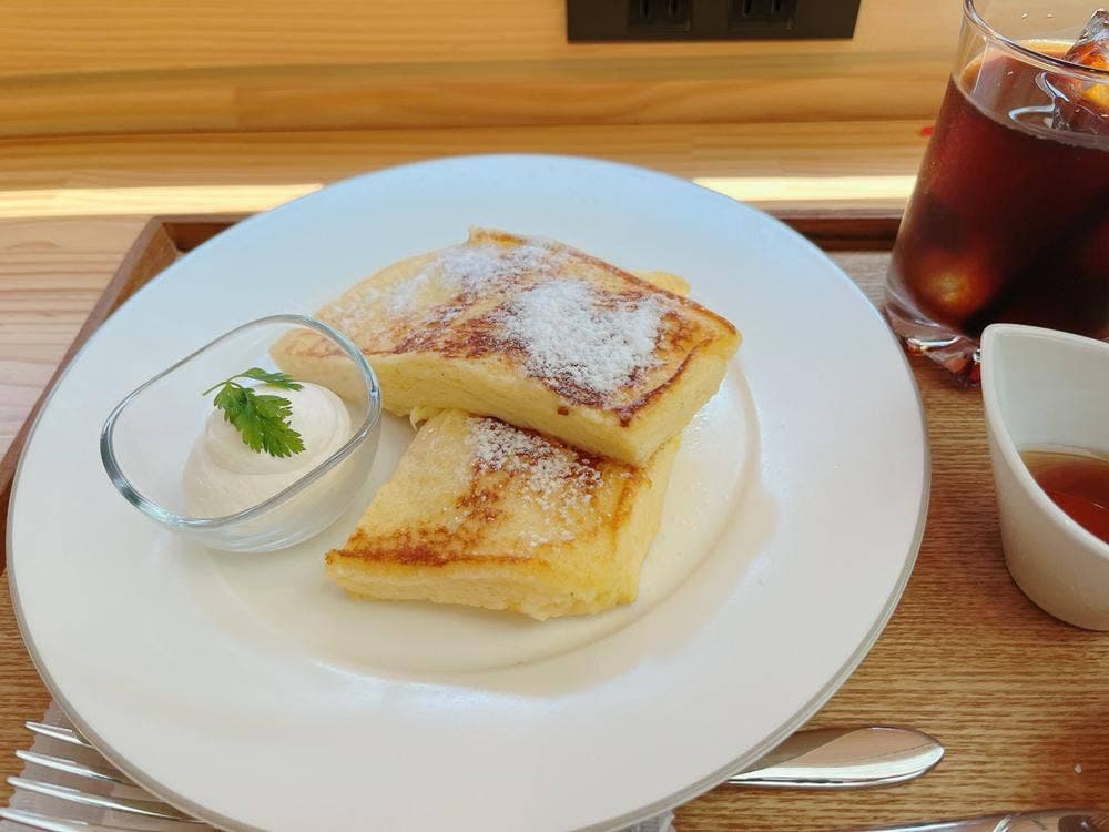 Tarte & Love Café
