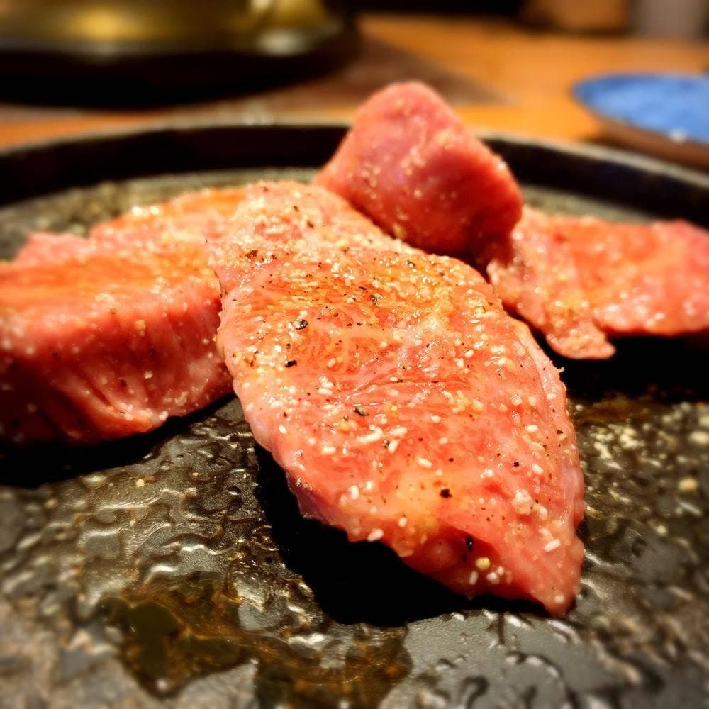 炭火焼 ホンマ