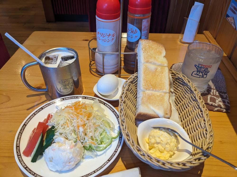 コメダ珈琲店 横浜中田店