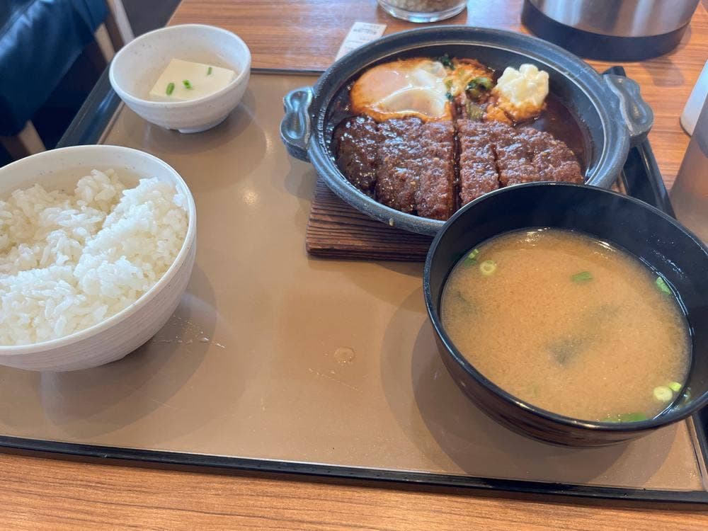 やよい軒 三島玉川店