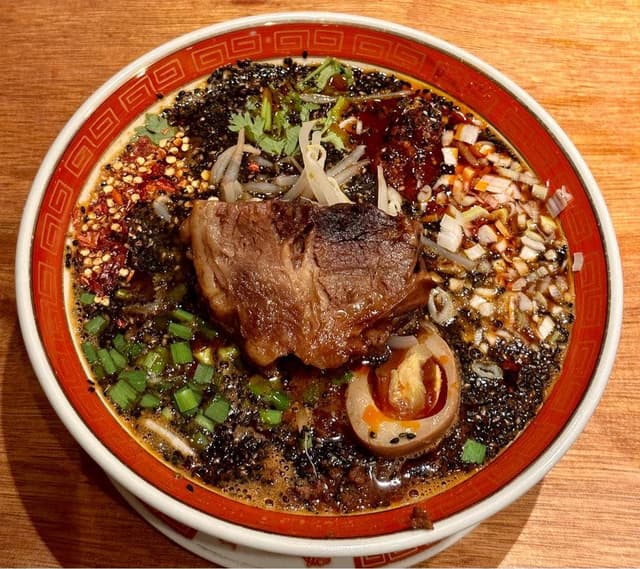 タイガー餃子 河原町店 - サブ画像1