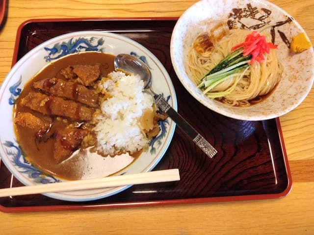 マルイチ神田軒 - サブ画像1