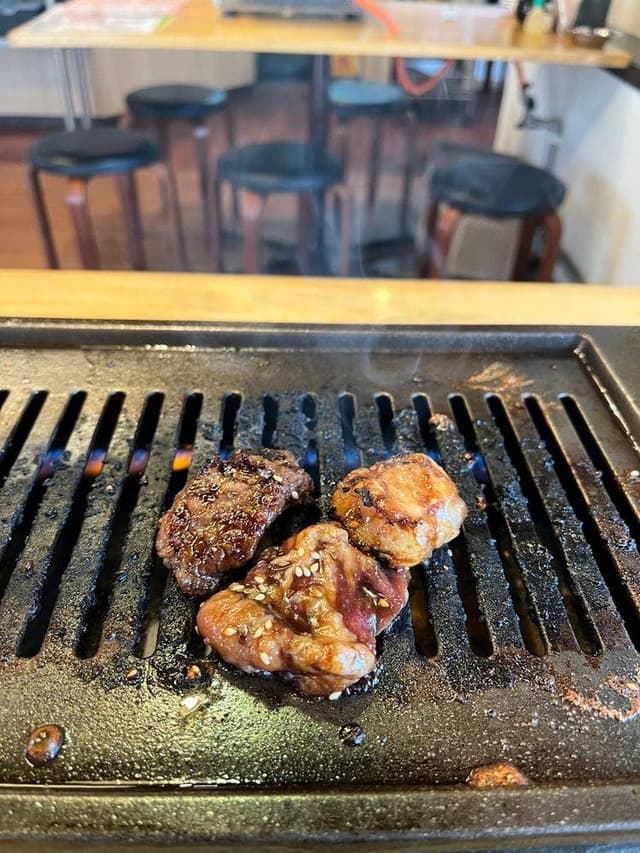 大衆焼肉酒場 ニューコマキ - サブ画像1