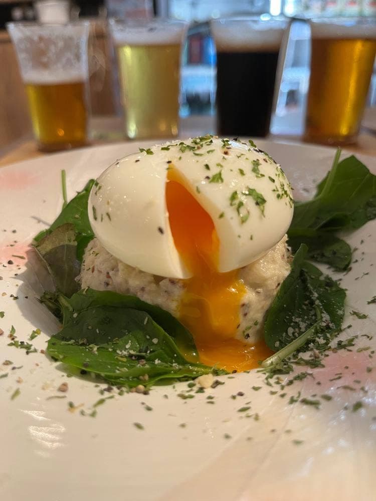 MEAT×PIZZA YAMATO Craft Beer Table