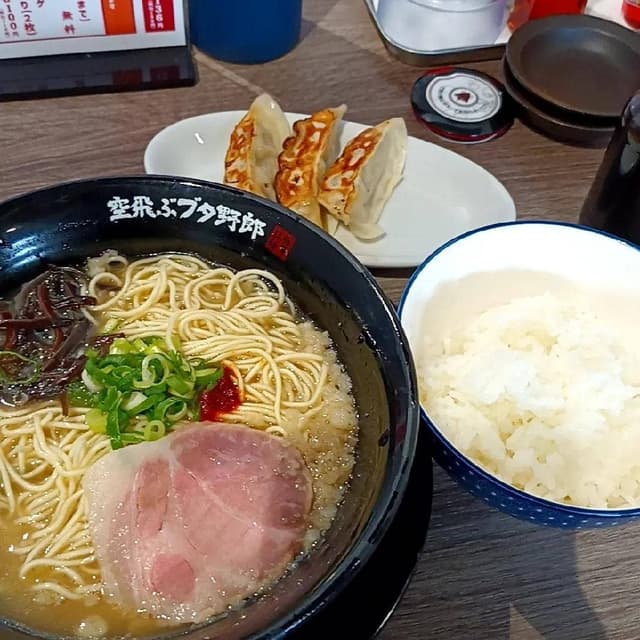 空飛ぶブタ野郎 - サブ画像3