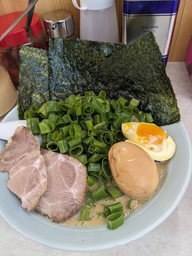 ラーメン寺田家 戸塚店 - サブ画像1