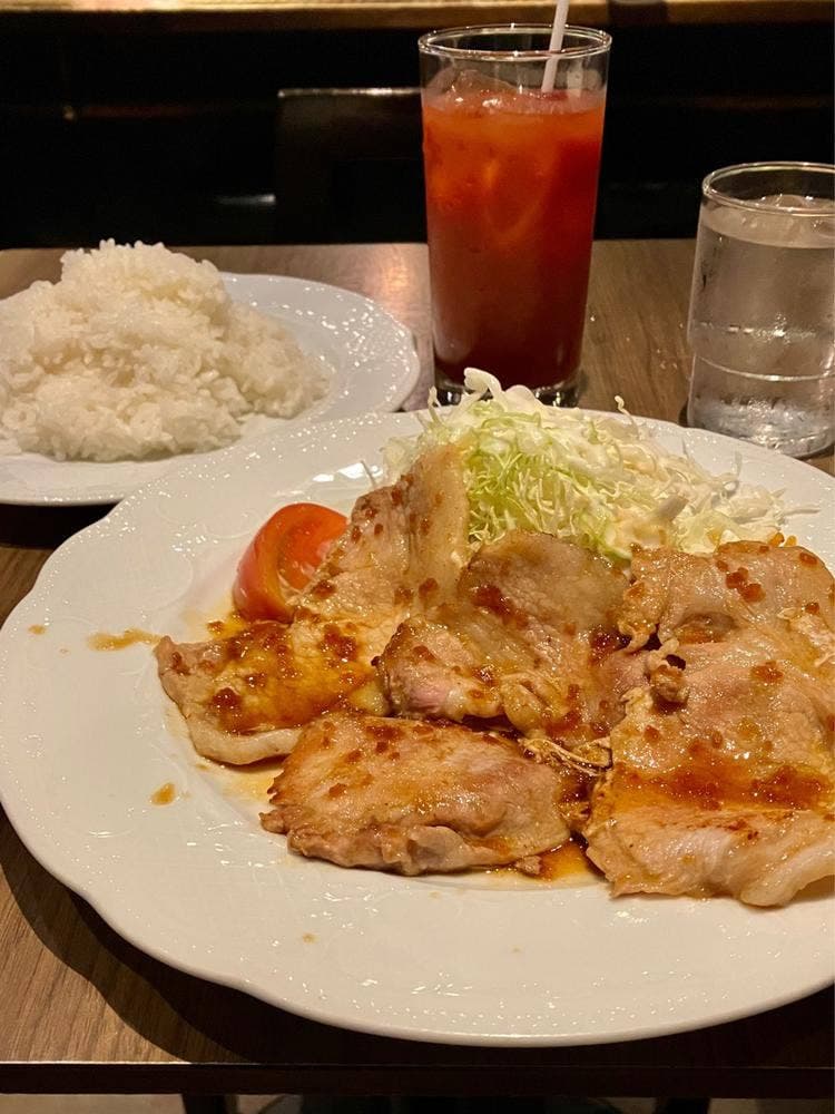 橋の下
