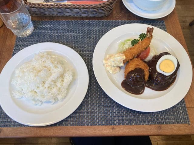 洋食屋 ワタナベ - サブ画像3
