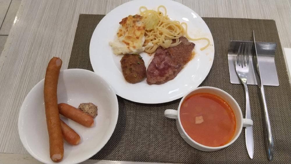 クラウンカフェ