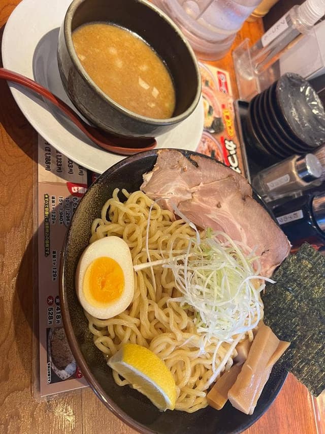 神戸らーめん屯豚 - サブ画像2