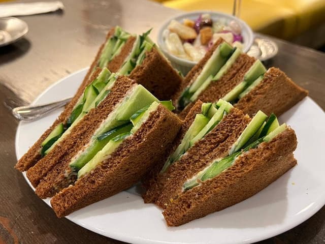 クリスティー - サブ画像3