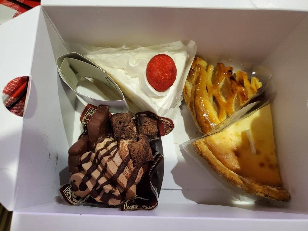 不二家 おどや鋸南店