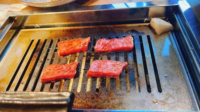 飛騨牛焼肉 牛ざんまい 金山店 - サブ画像3