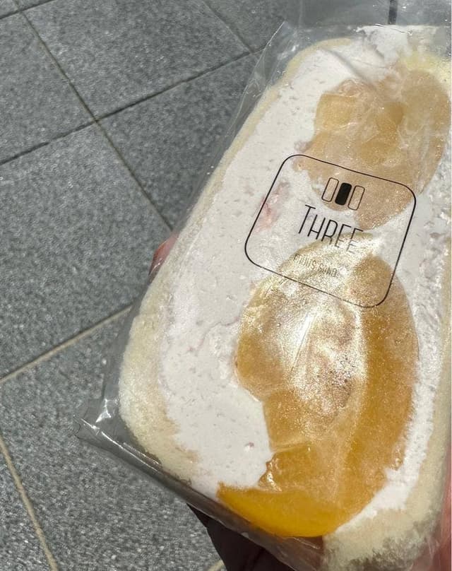 FRUITS SAND THREE ゆめタウン飯塚店 - サブ画像1