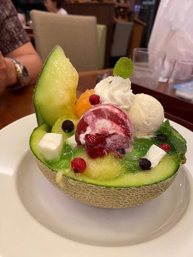 ロイヤルホスト 高崎駅前店 - サブ画像3