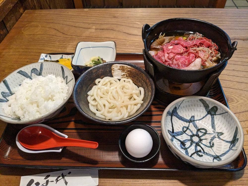 八千代 駅前店