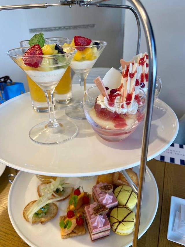 BLUE BRICK LOUNGE - サブ画像1