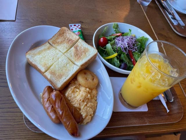 Cafe Dining LÜDERA - サブ画像3