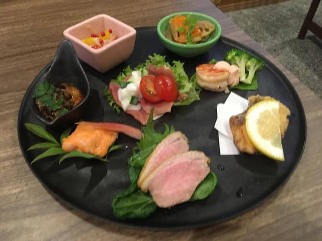 創作おばんざい寿々 - サブ画像2