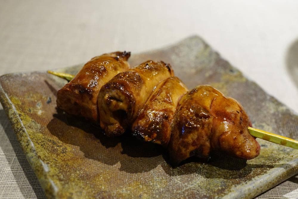 焼鳥ごくう 奥