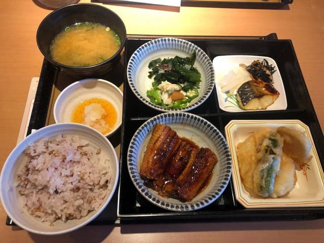やよい軒 小山東城南店 - サブ画像2