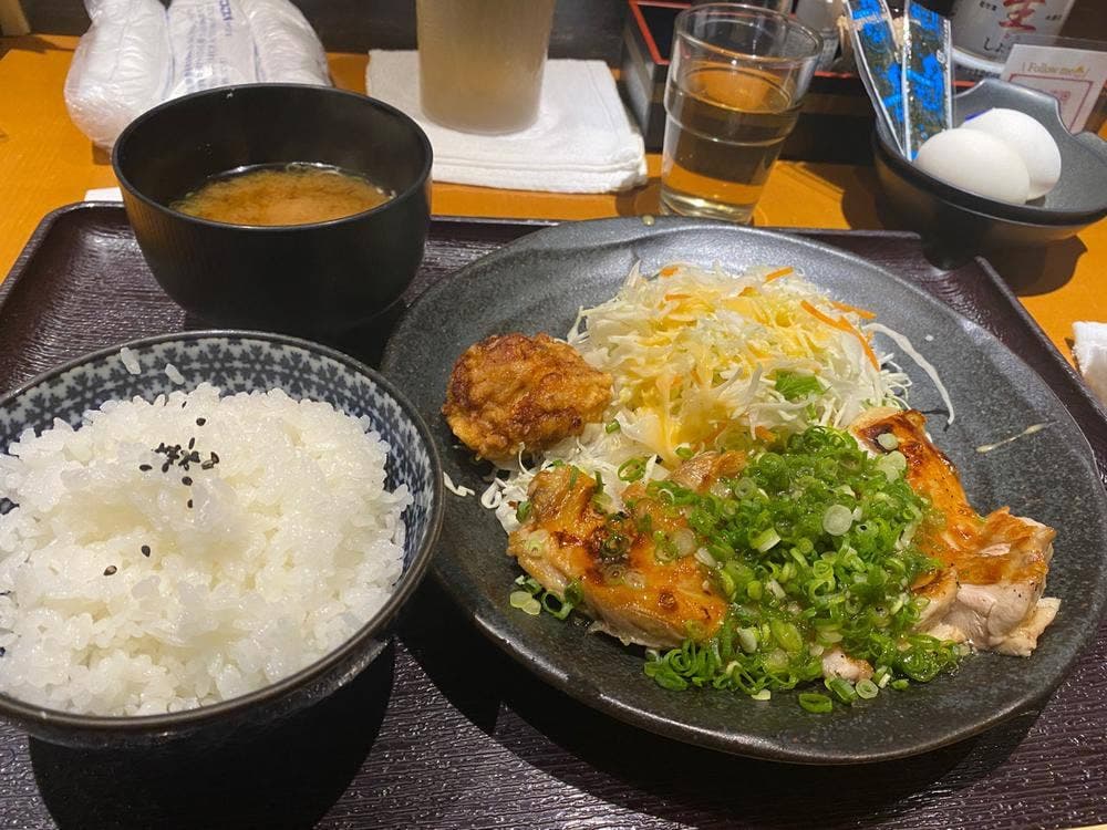 イザカヤトリブン