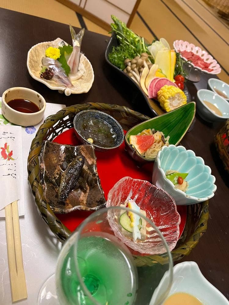 湯屋温泉 炭酸泉の宿 泉岳館 お食事処
