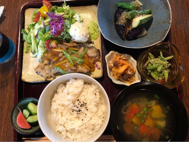 モモカフェ リリーベル - サブ画像1