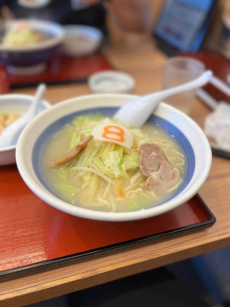 8番らーめん 滑川店