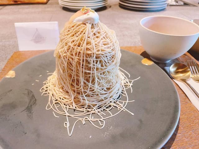 和栗専門 紗織 - サブ画像1