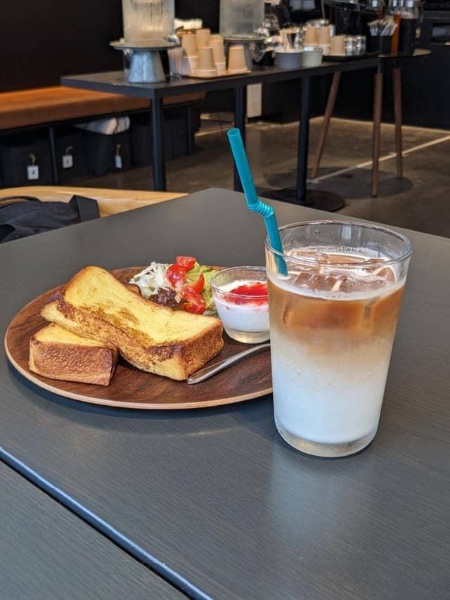 唐津カフェ&ダイニング カラエテーブル - サブ画像1