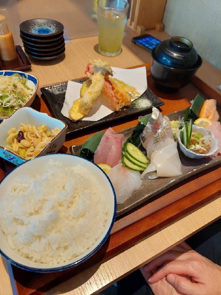 魚どん 然