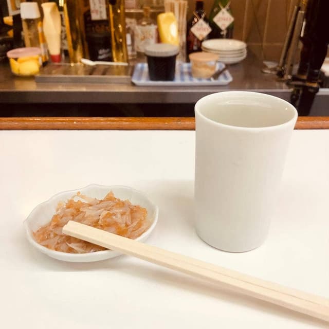 酒のデパート ヒトモト 立ち呑みカウンター - サブ画像1