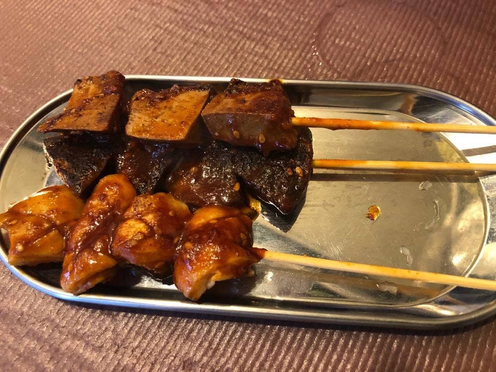 ホルモン焼き しのぶ