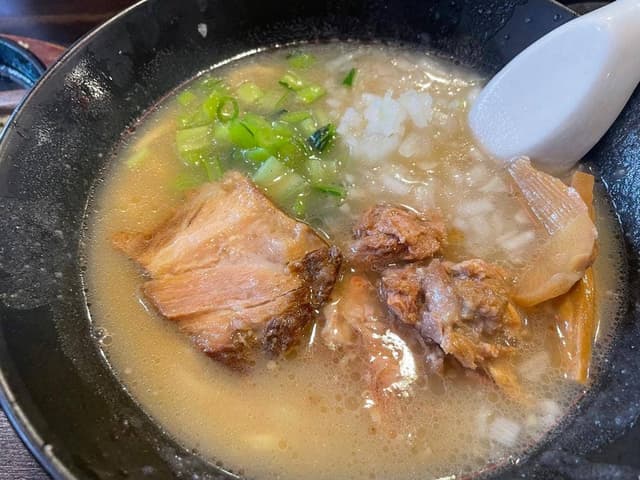 沖縄島系ラーメン よな島 - サブ画像3