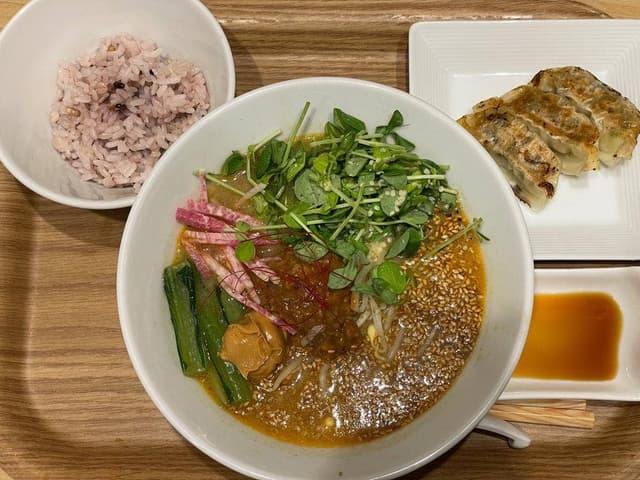 T's たんたん 東京駅京葉ストリート店 - サブ画像1