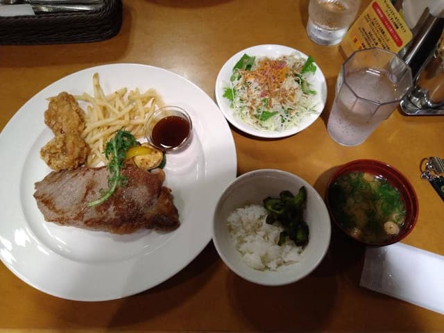 レストラン愛 - サブ画像1