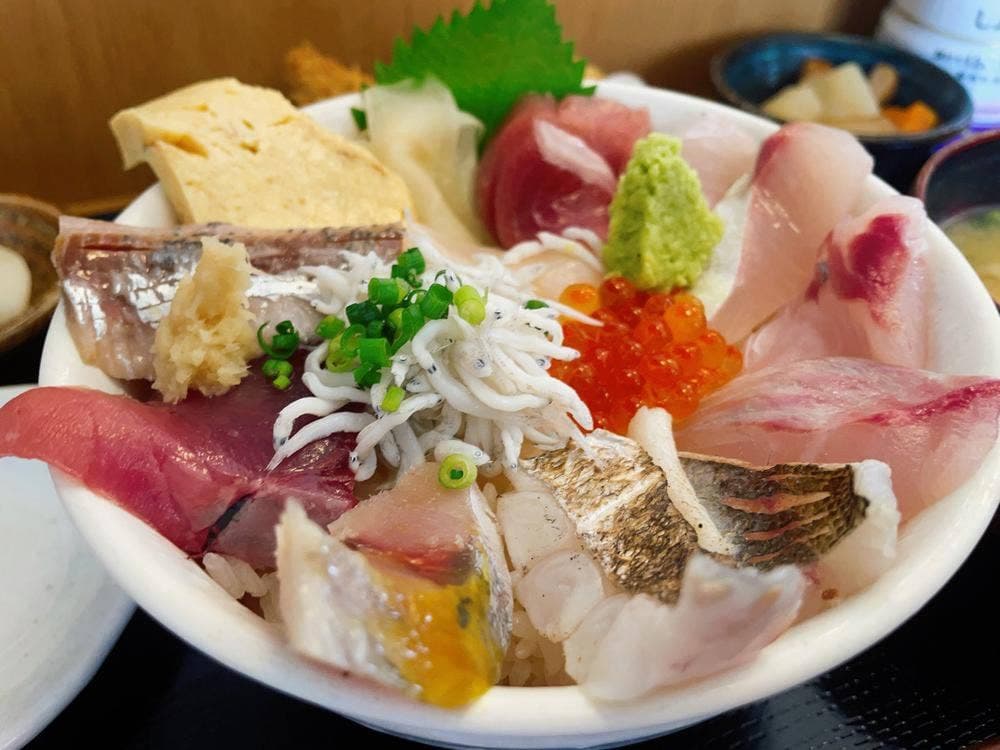 めし家 やまや