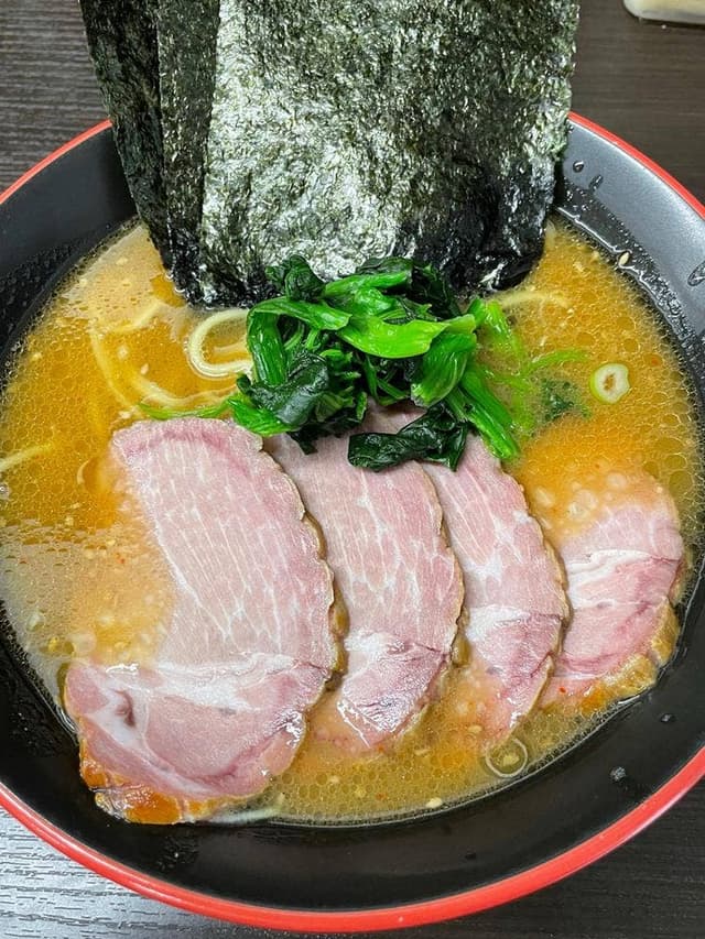 横濱家系ラーメン 勝鬨家 - サブ画像3