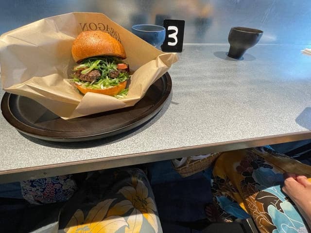 DRAGON BURGER 伏見稲荷店 - サブ画像3