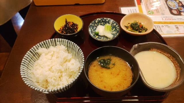 とろろや 名古屋ラシック店 - サブ画像1