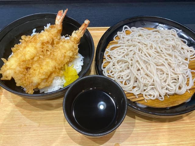 小諸そば 新越谷駅店 - サブ画像1