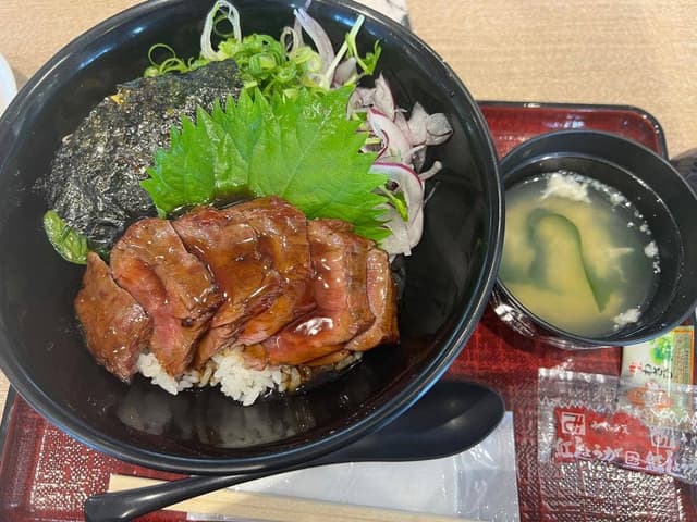 近江肉問屋 五郎兵衛 三井アウトレットパーク滋賀竜王店 - サブ画像1
