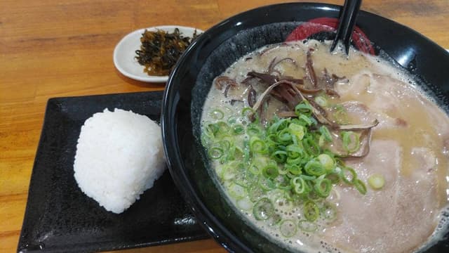 ラーメン晴 - サブ画像1