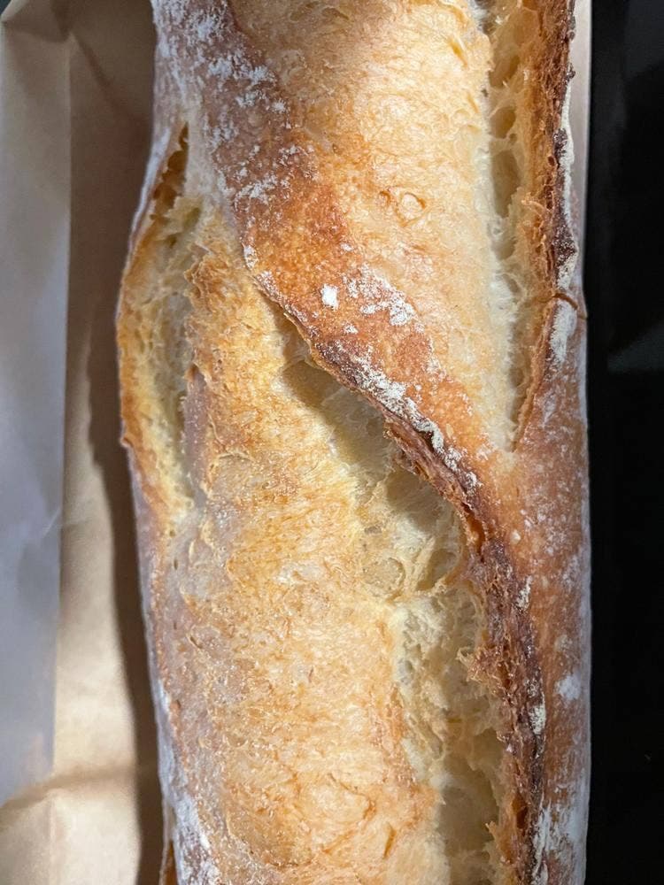 ベーカリー ピカソ 本店