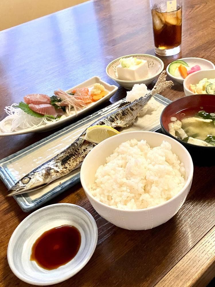 御食事処 さと